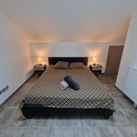 Superbe T2 Duplex Vue Sur Les Montagnes Apartment Chorges Luaran gambar