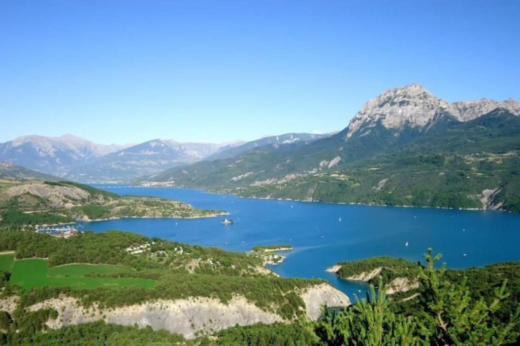 Superbe T2 Duplex Vue Sur Les Montagnes Apartment Chorges Luaran gambar