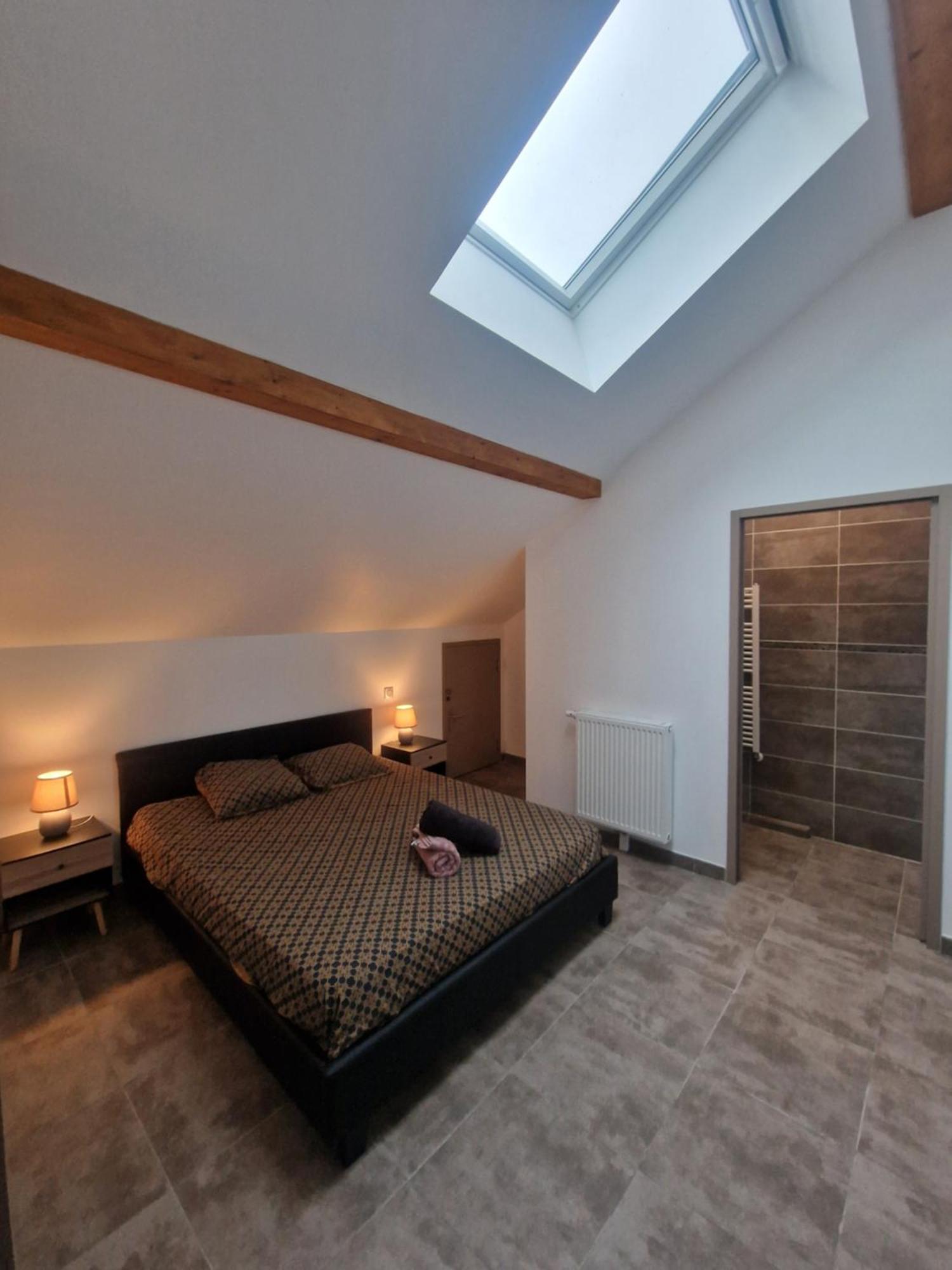 Superbe T2 Duplex Vue Sur Les Montagnes Apartment Chorges Luaran gambar